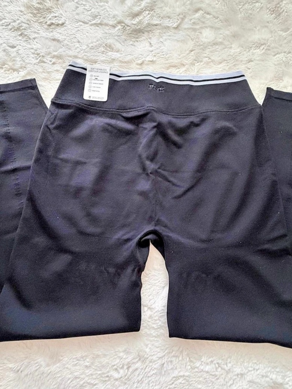PINK Brand New Leggings in Black Size XL with bum lift